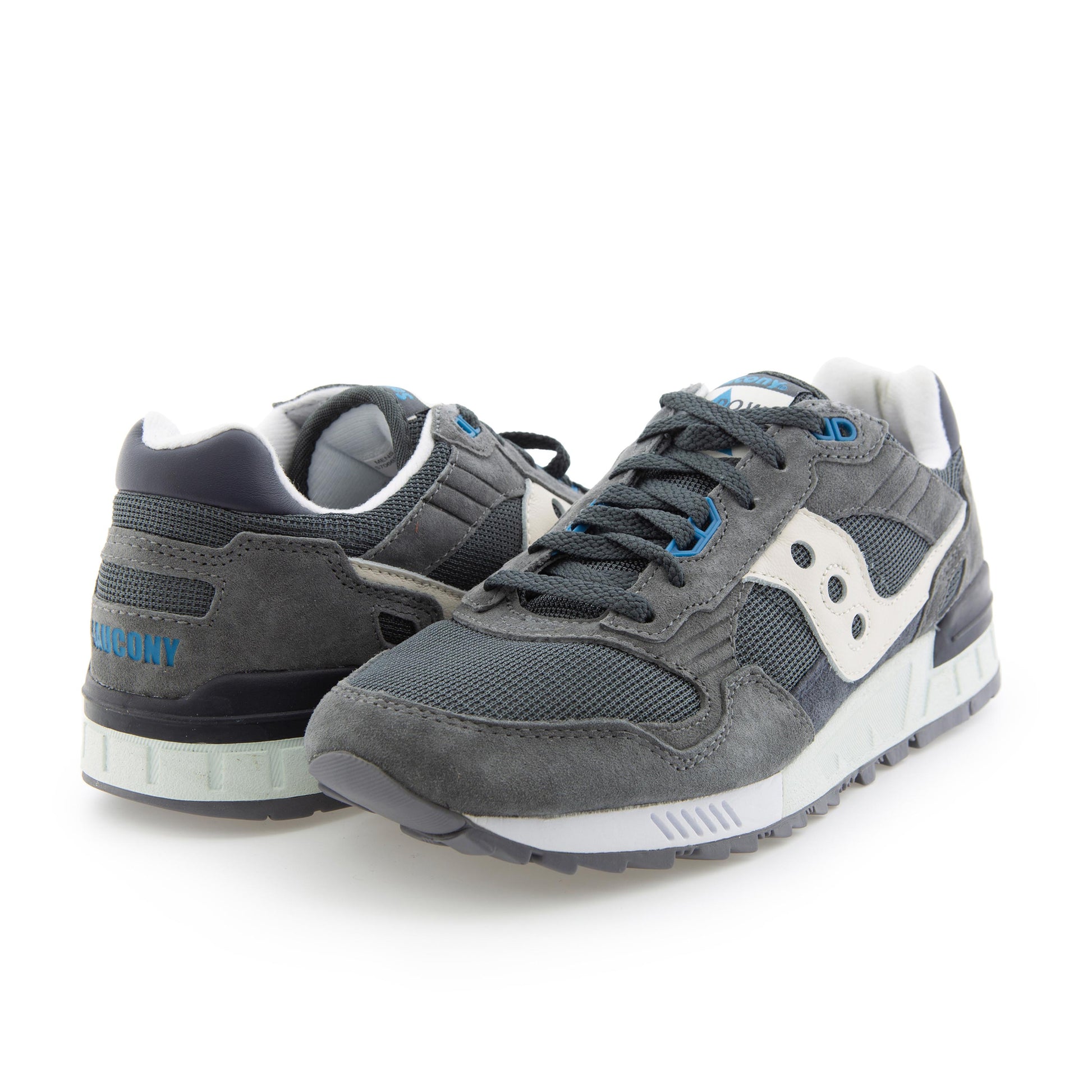 Deportiva serraje gris con cordón SHADOW de Saucony - SHADOW-121-2.jpg