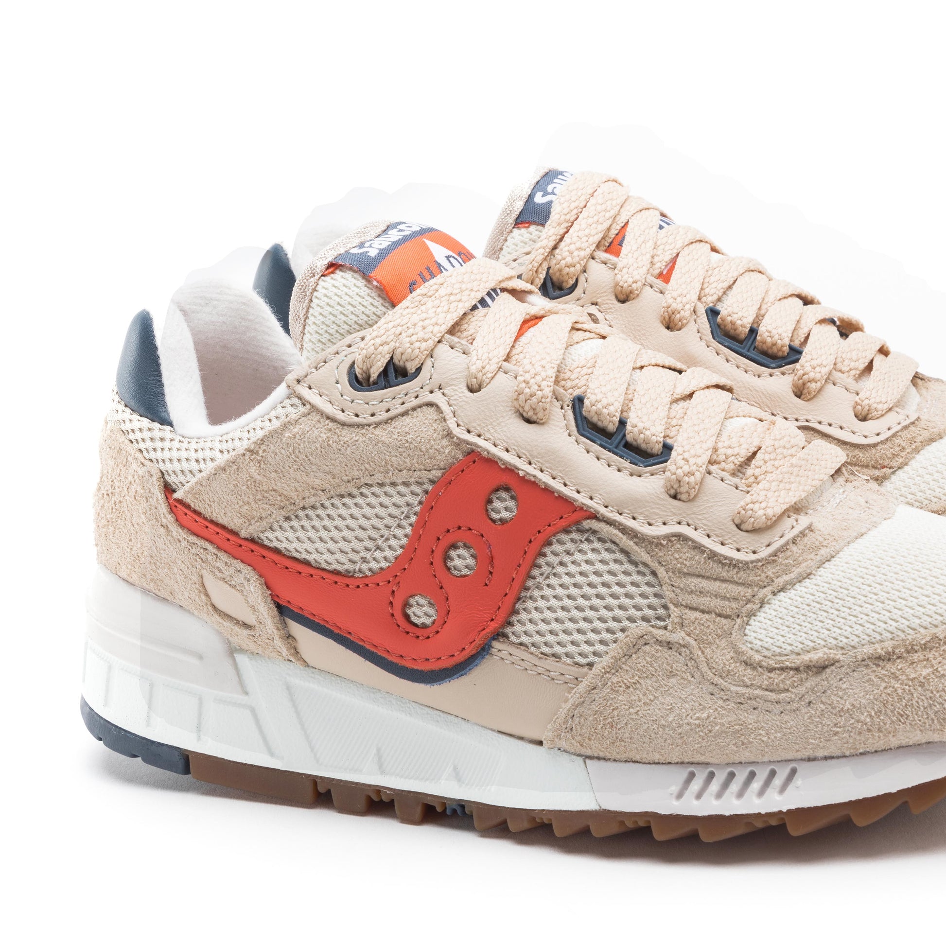 Deportiva beige con cordón SHADOW de Saucony - SHADOW-9-5.jpg