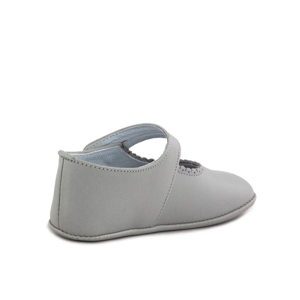 Mercedita gris claro con botón SP115 de Jeromín - SP115-16-3.jpg