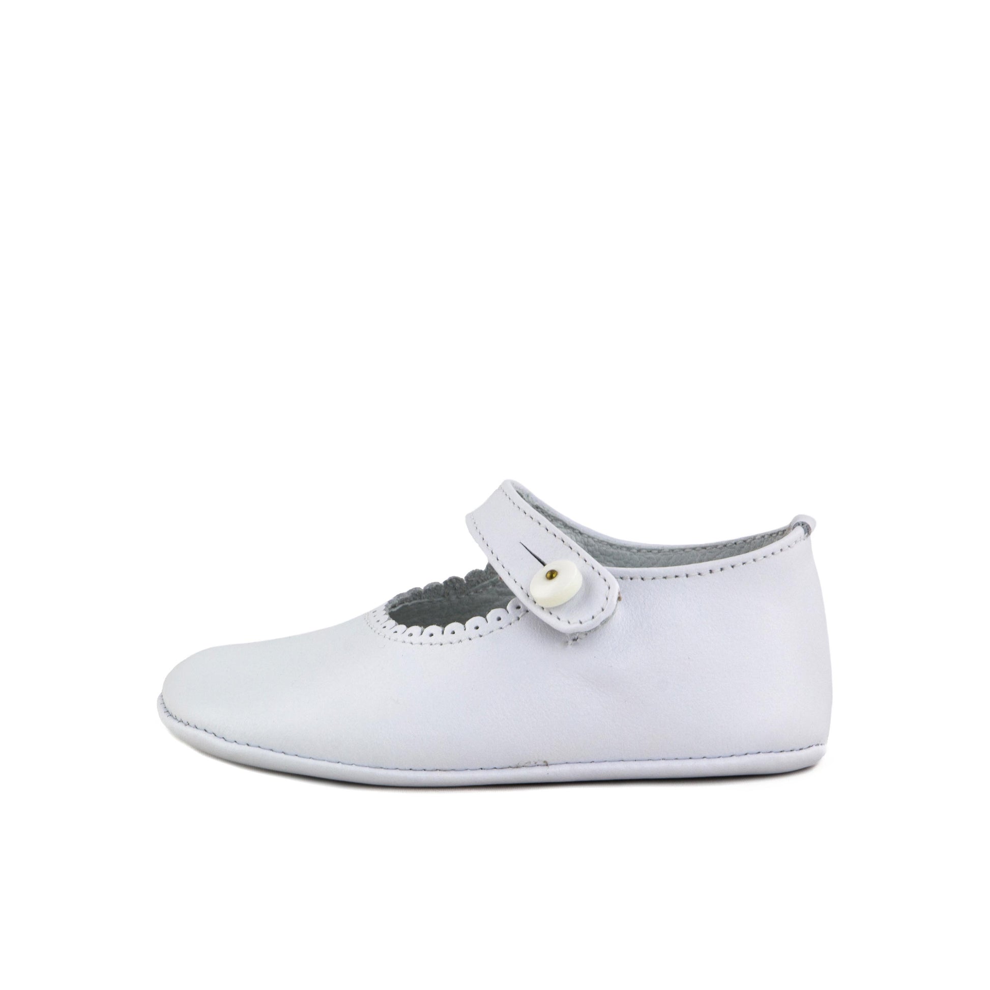 Mercedita blanco con botón SP115 de Jeromín - SP115-30-1.jpg