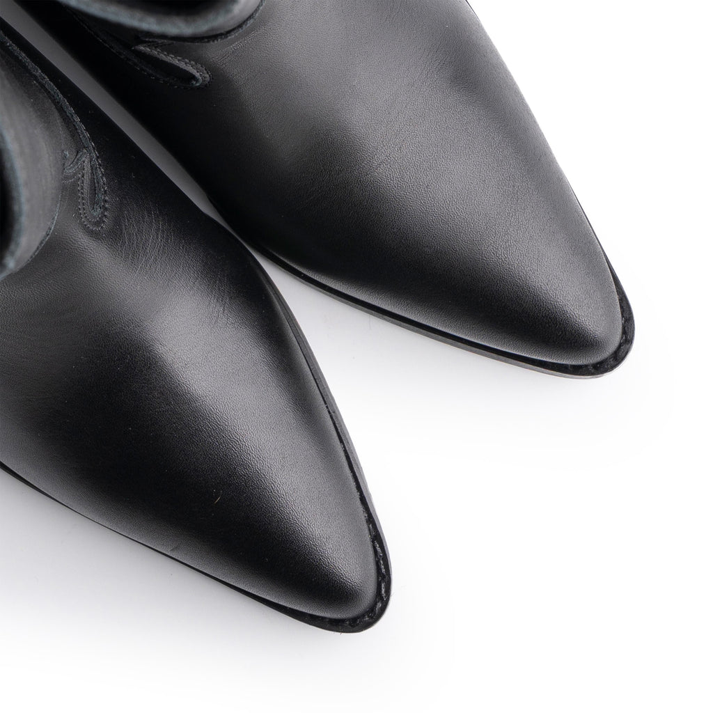 Bota negra TENDA Jeromín
