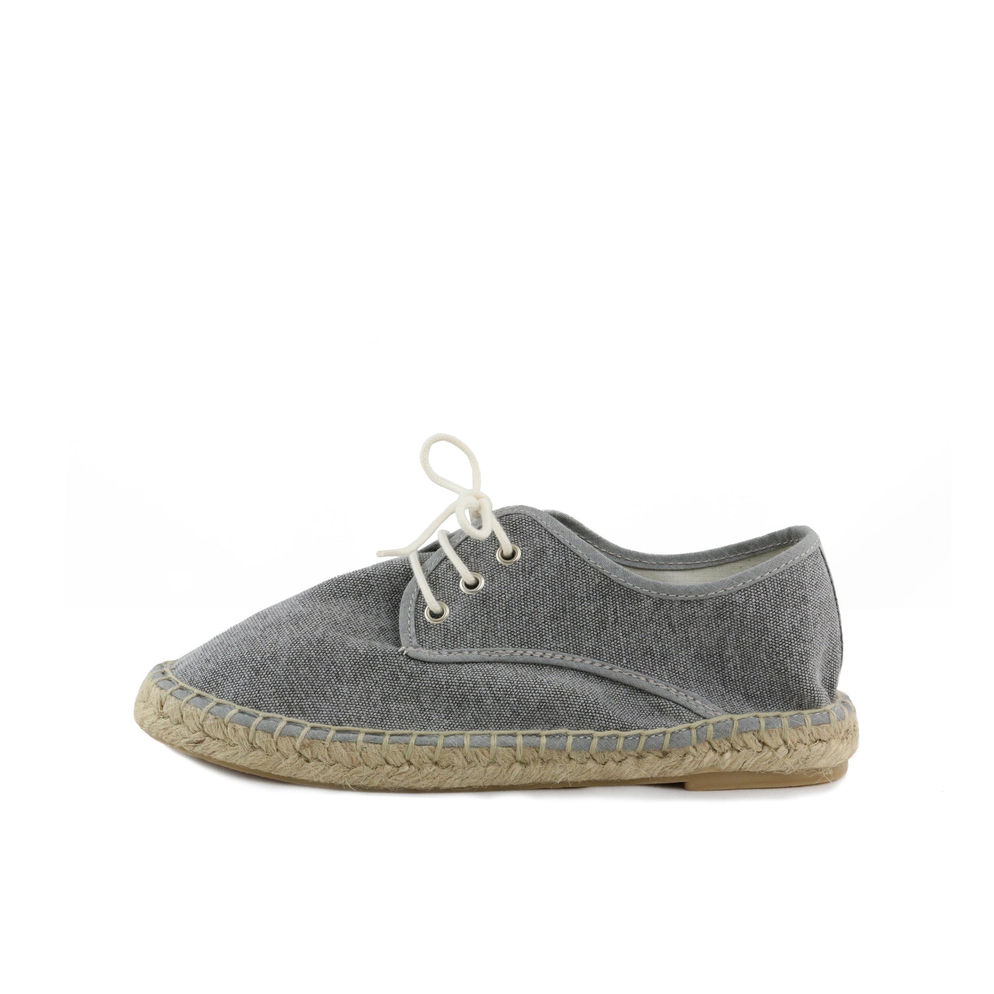Alpargata cerrada gris de cordón TERRANINO Pepa&Cris - TERRANINO-131-1.jpg