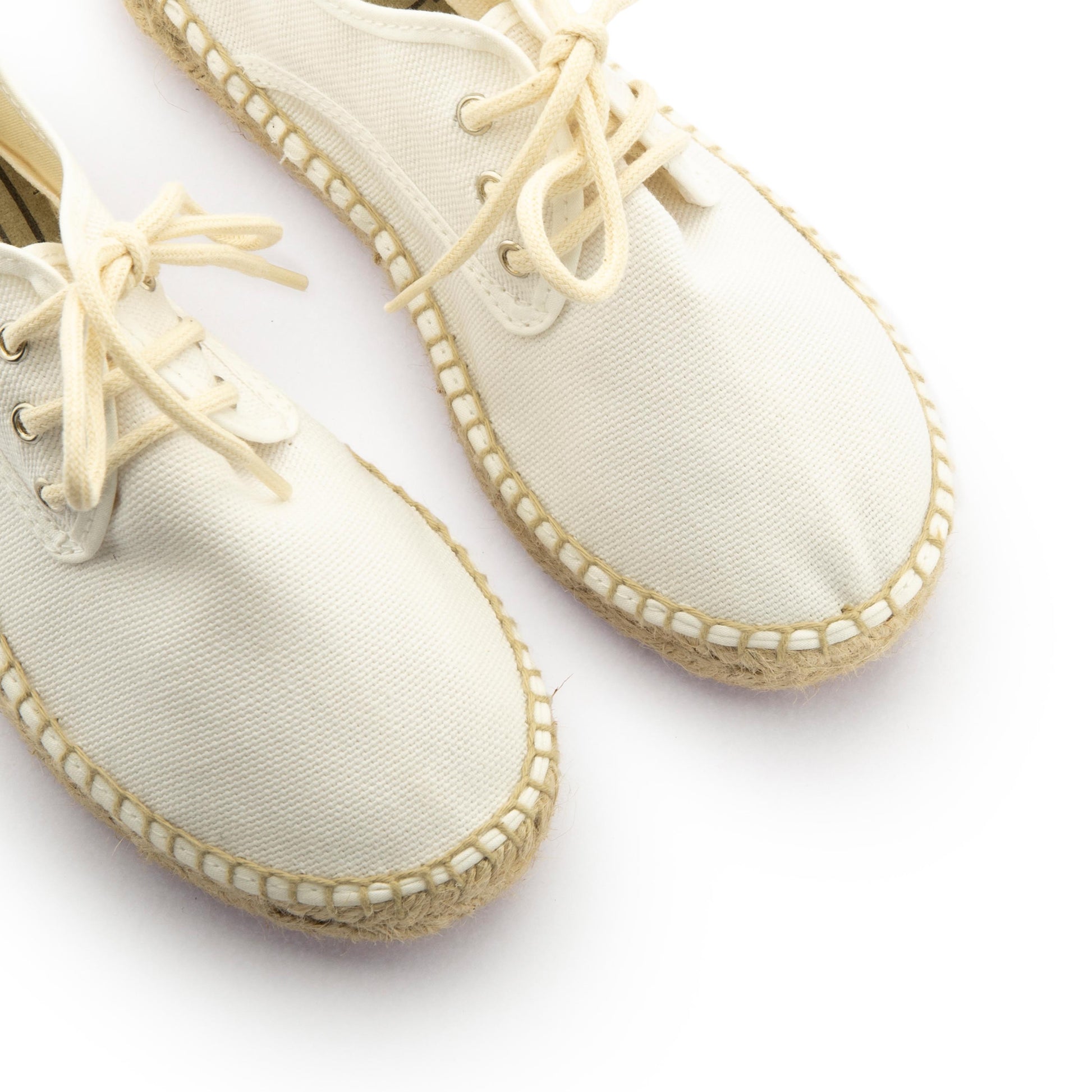 Alpargata cerrada blanco con cordón TERRANINO Pepa&Cris - TERRANINO-30-6.jpg