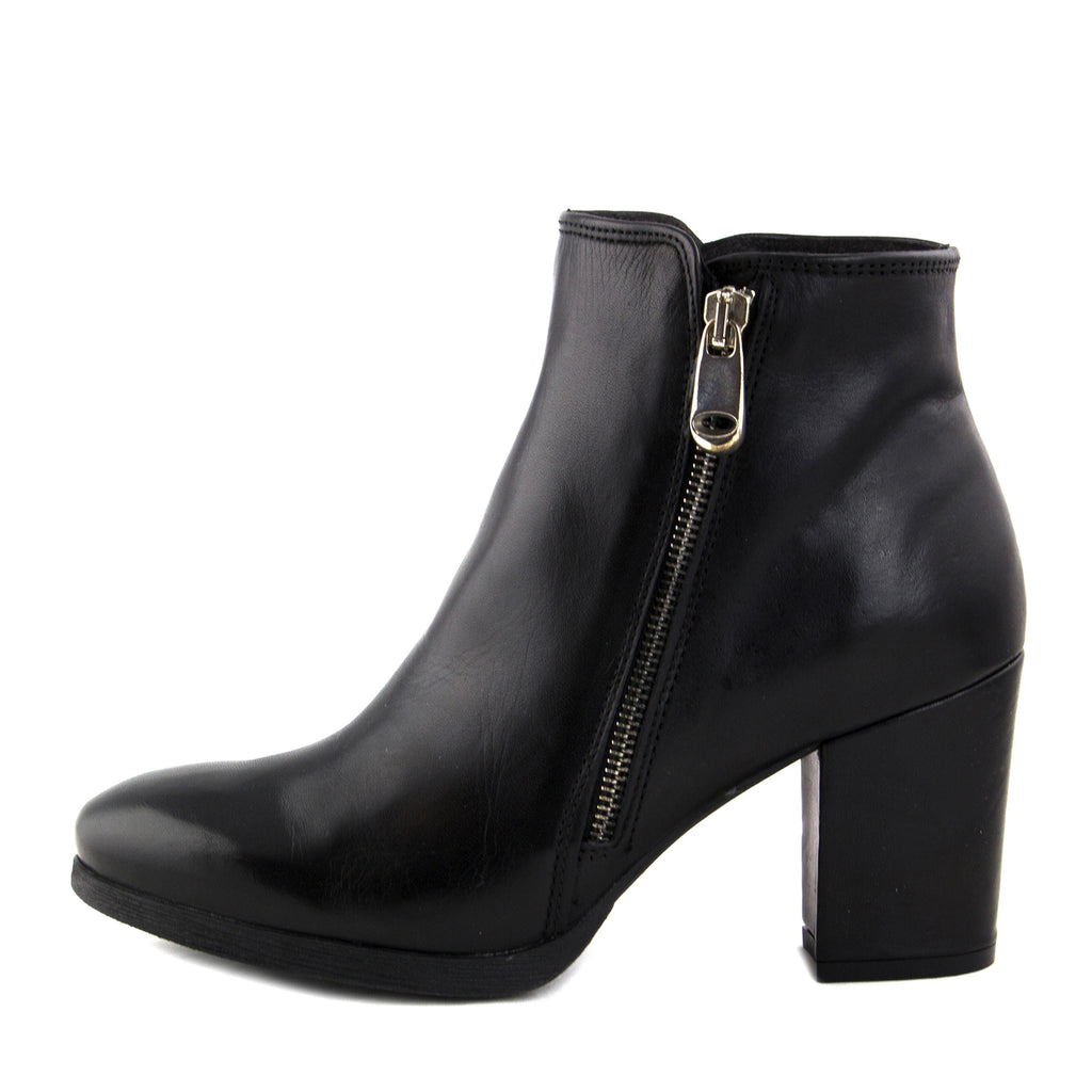 Botín negro con cremallera TRONCHETTO de Café Noir - TRONCHETTO-20-1.jpg