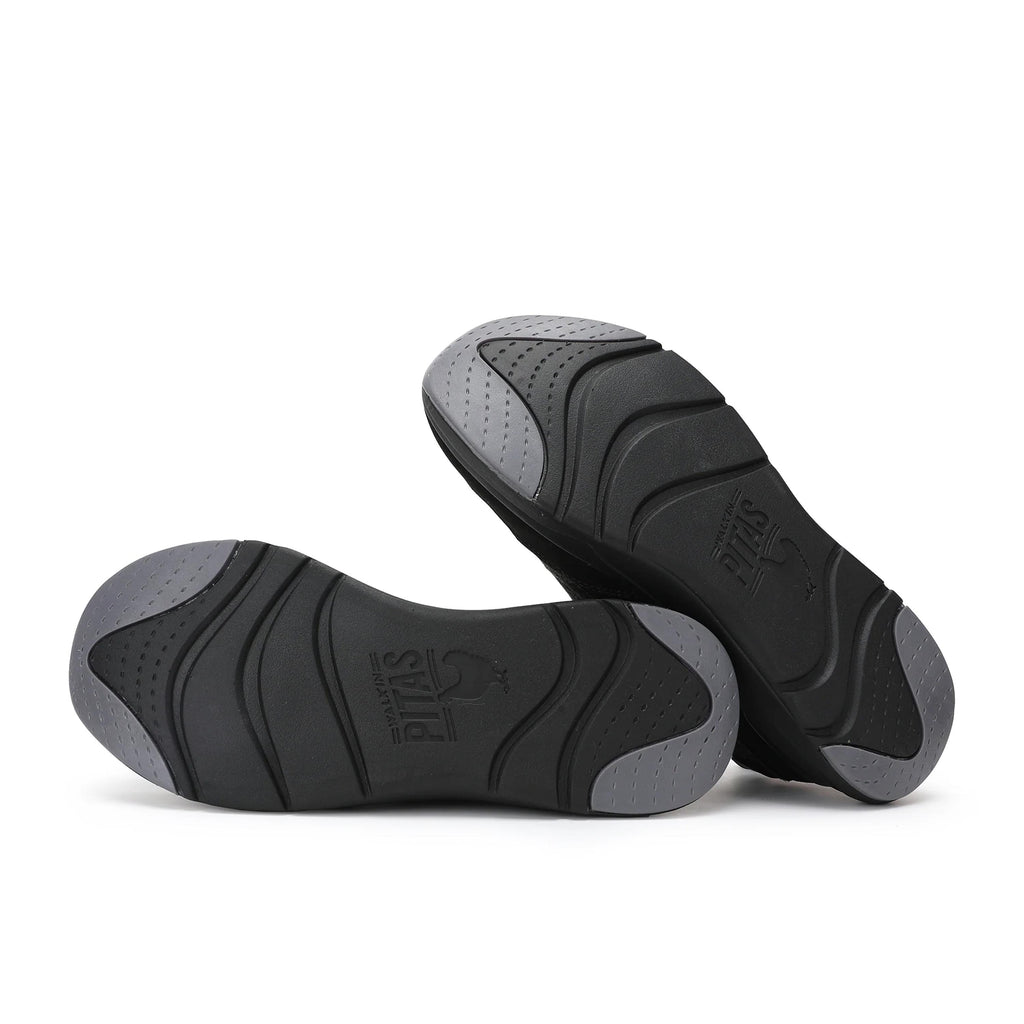 Deportiva total negro con cordón TUI Walk in Pitas