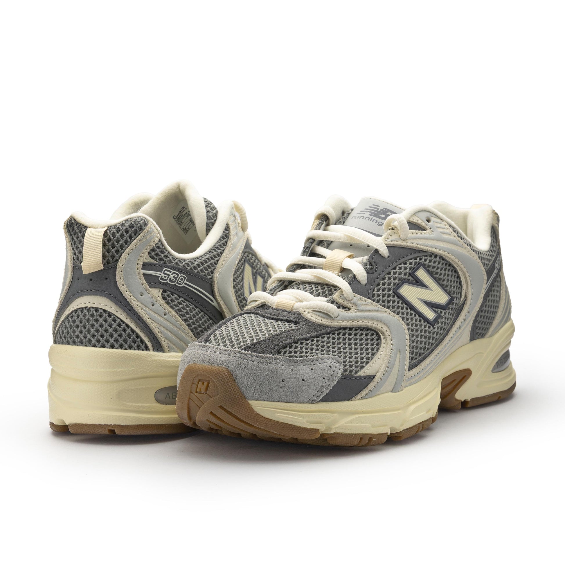 Deportiva gris azulado con cordón U530SUB New Balance