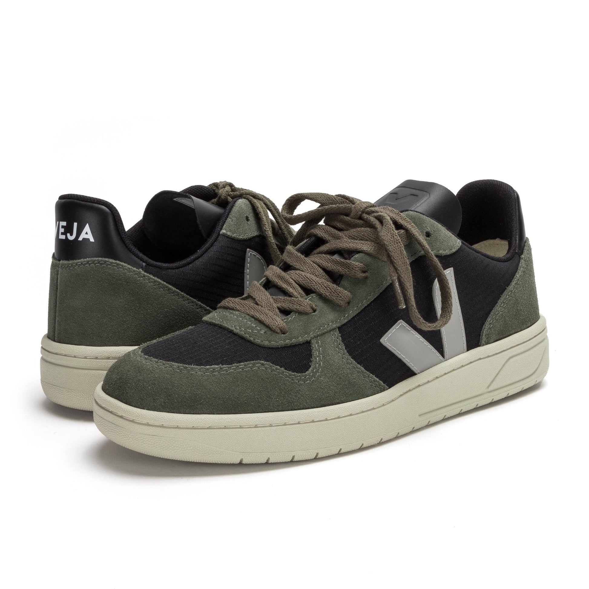 Deportiva negro/verde con cordón V10RIPSTOP de Veja - V10RIPSTOP-304-2.jpg