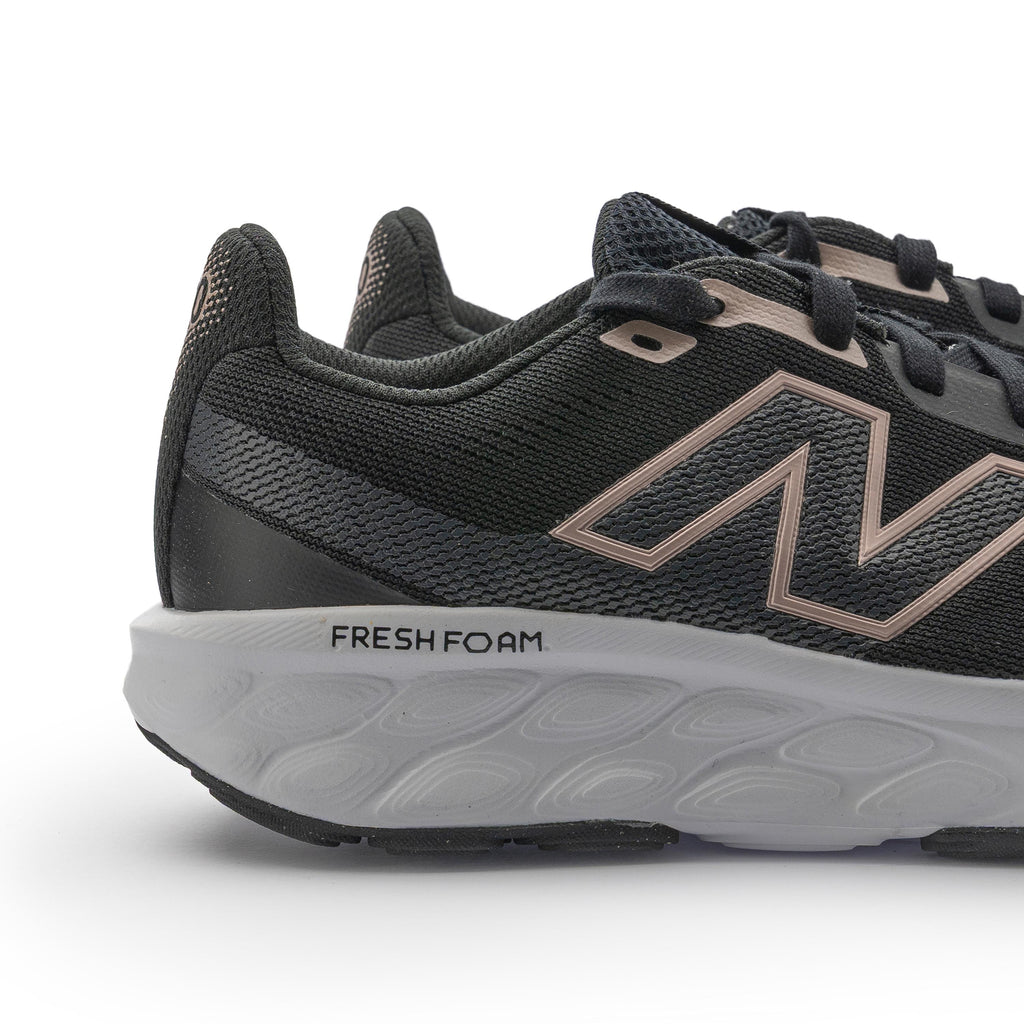 Deportiva negro con cordón W520LK9 de New Balance