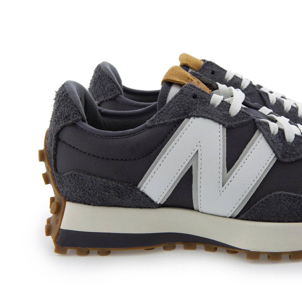 Deportiva gris oscuro con cordón WS327CG de New Balance - WS327CG-111-5.jpg