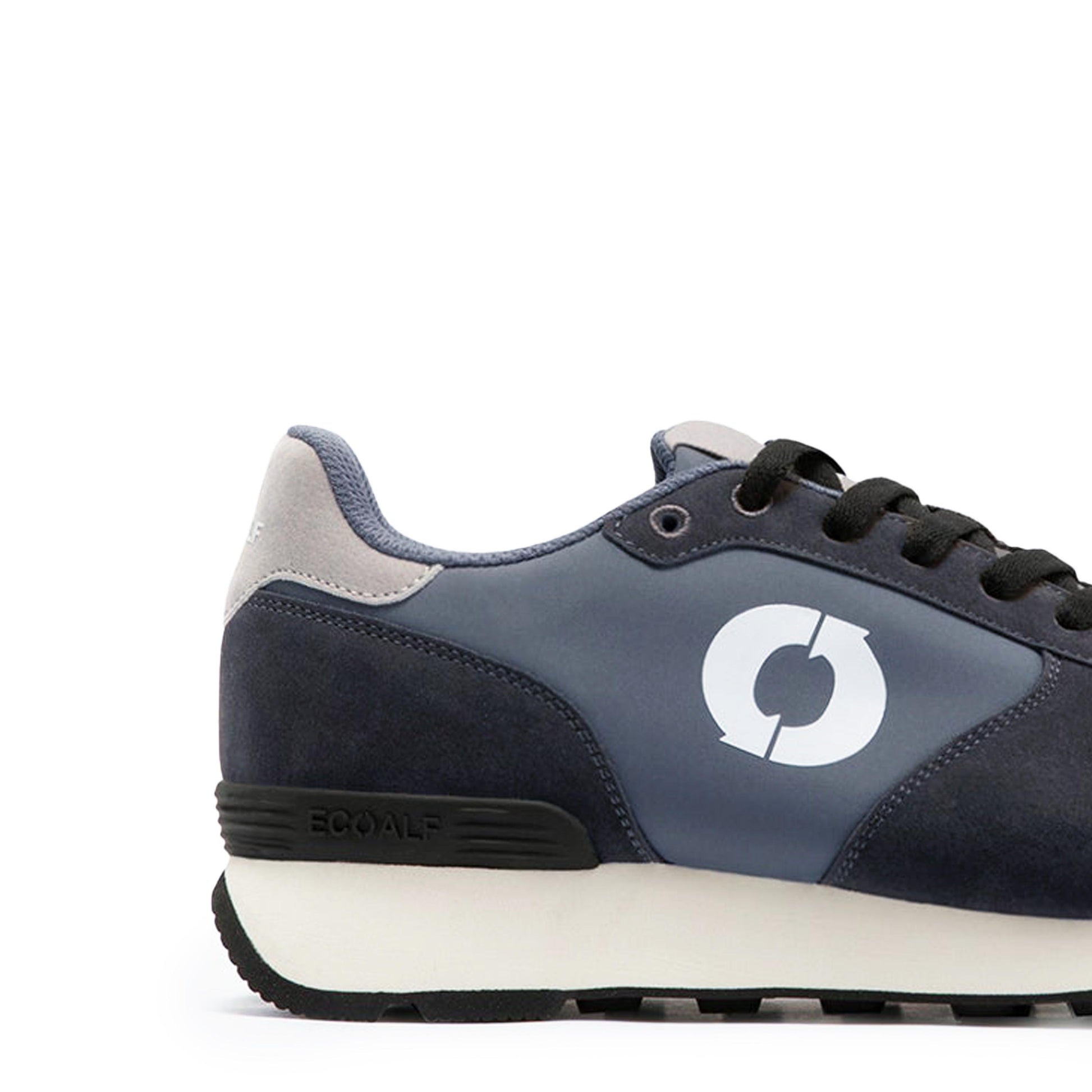 Deportiva gris medio con cordón YALE de Ecoalf - YALE-112-5.jpg