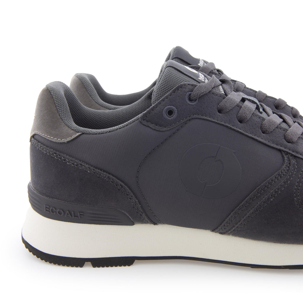 Deportiva gris con cordón YALE de Ecoalf - YALE-16-5.jpg