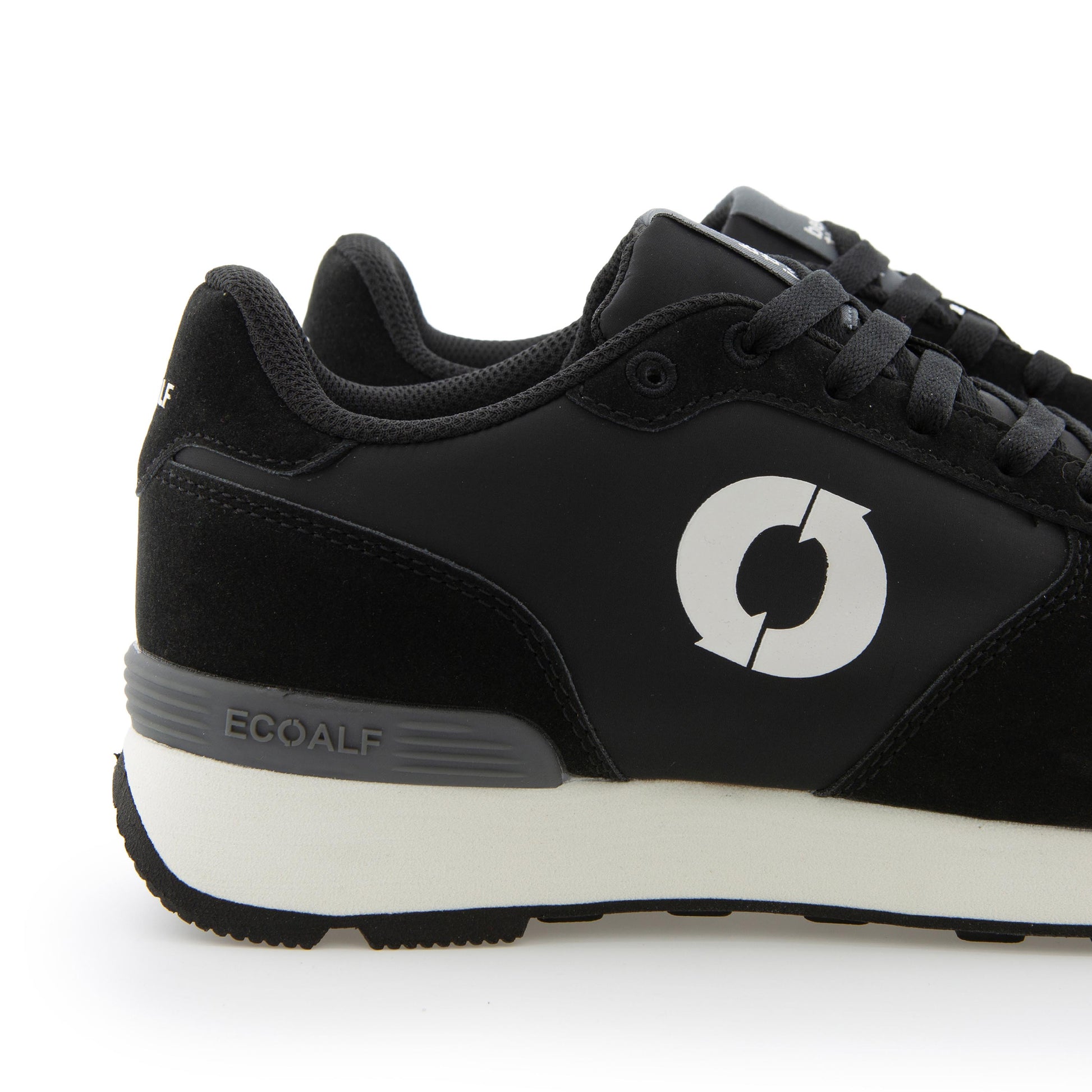 Deportiva negro/blanco con cordón YALE de Ecoalf - YALE-291-5.jpg