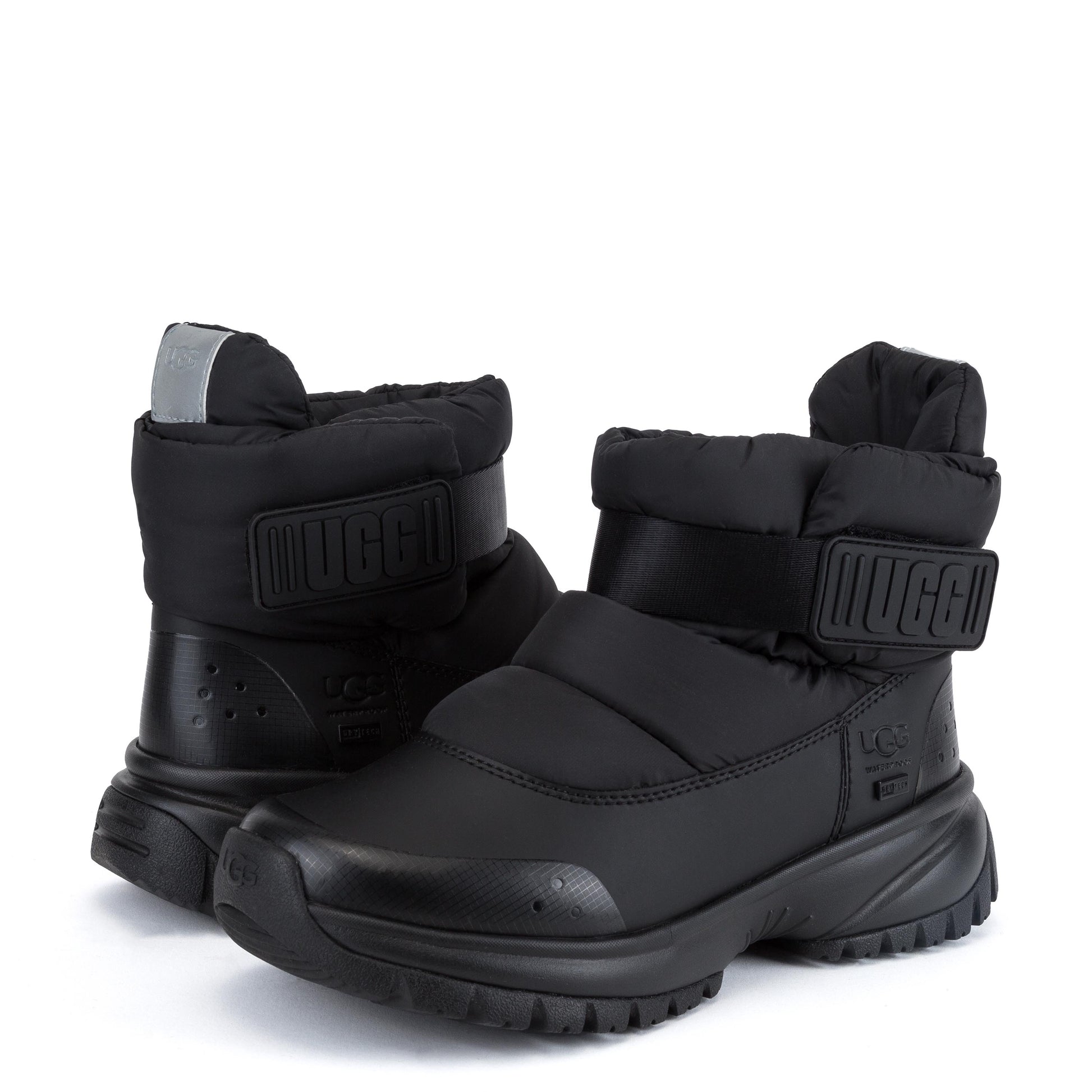 Botín negro con velcro YOSEPUFF de UGG - YOSEPUFF-20-2.jpg