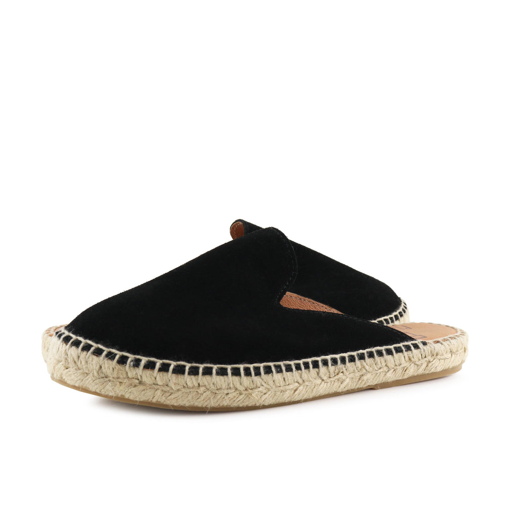 Zueco plano cerrada ante negro ZUECOCOPETE Pepa&Cris - ZUECOCOPETE-31-2.jpg