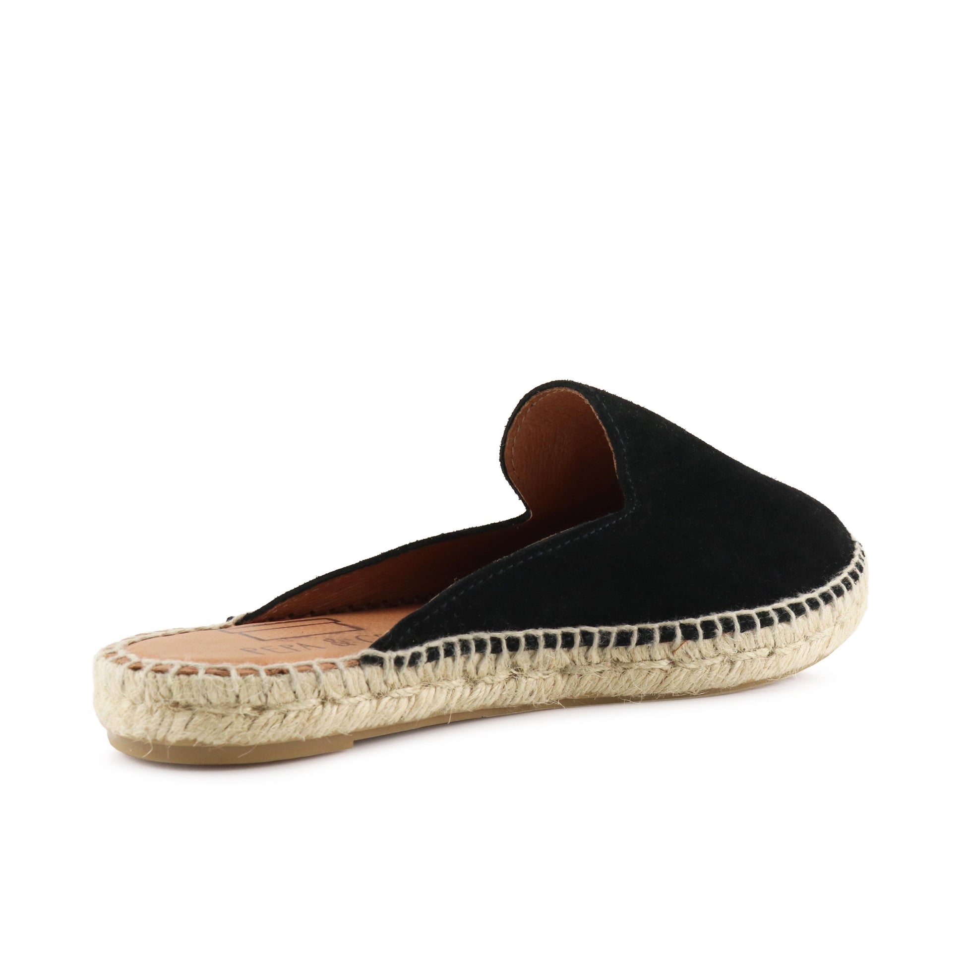 Zueco plano cerrada ante negro ZUECOCOPETE Pepa&Cris - ZUECOCOPETE-31-3.jpg