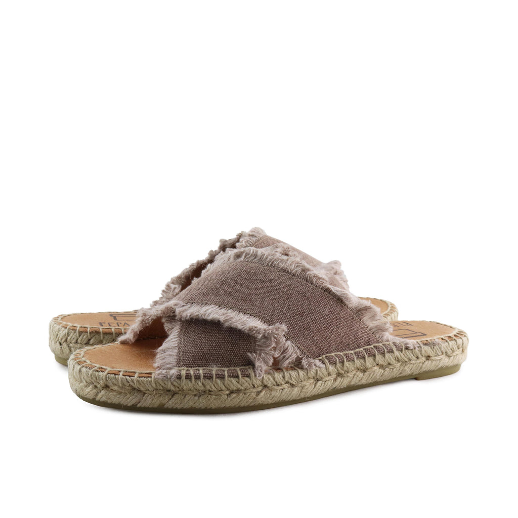 Zueco plano abierto marrón lavado ZUECOFLECOS Pepa&Cris - ZUECOFLECOS-132-2.jpg