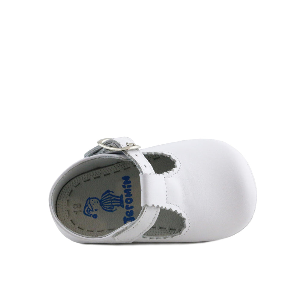 Pepito blanco con hebilla SP120 de Jeromín - SP120-30-5.jpg