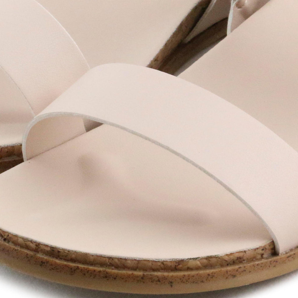 Sandalia plana beige con hebilla JAYNA de UGG - JAYNA-9-6.jpg