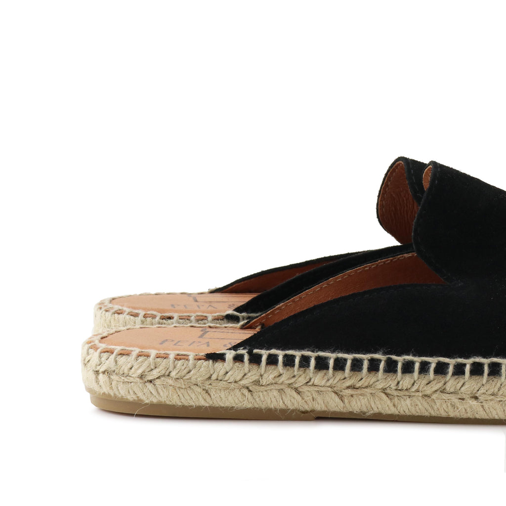 Zueco plano cerrada ante negro ZUECOCOPETE Pepa&Cris - ZUECOCOPETE-31-5.jpg