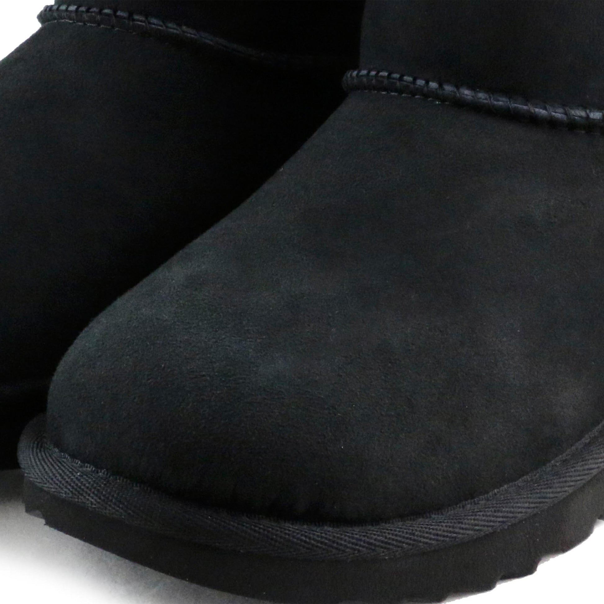 Bota australiana negro forrada 5251 de UGG - 5251-20-5.jpg
