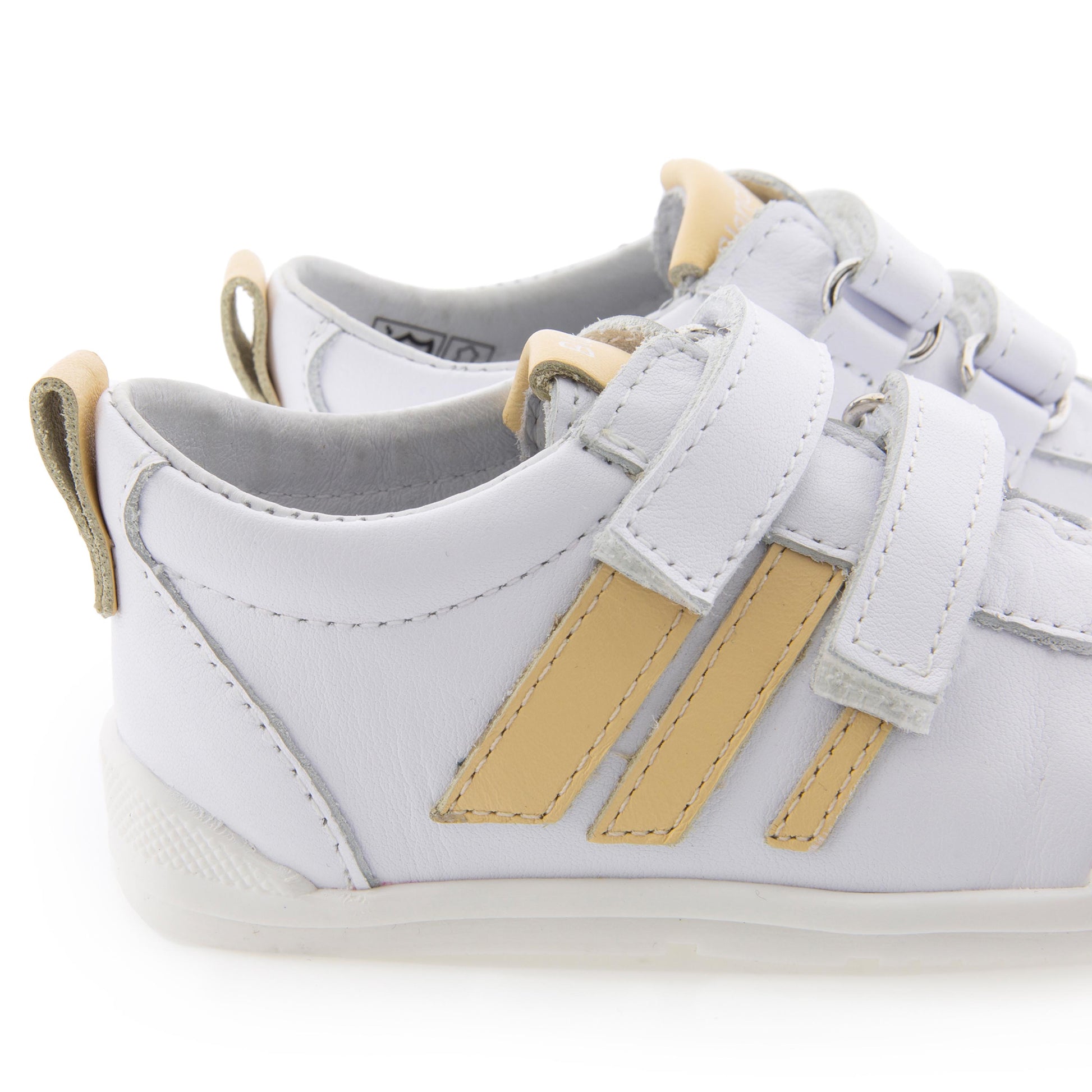 Deportiva barefoot blanco/vainilla con velcro LUNA Blanditos - LUNA-507-5.jpg