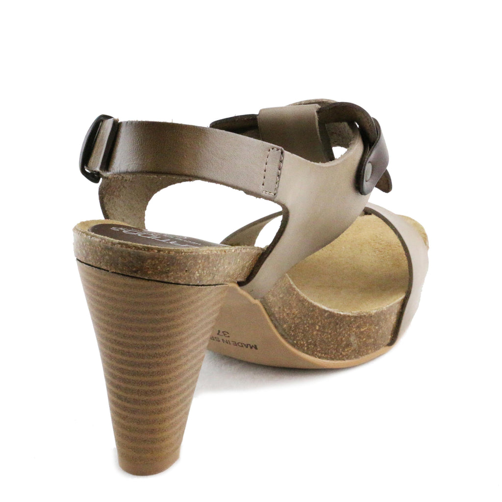 Sandalia de tacón taupe con hebilla 141092 Pepa&Cris - 141092-115-3.jpg