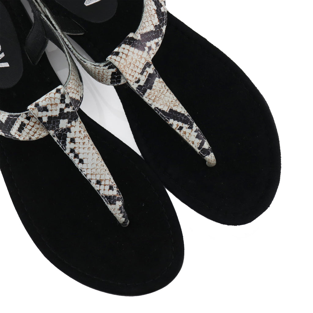 Sandalia plana negro/blanco con hebilla VENUS de 220V - VENUS-291-6.jpg