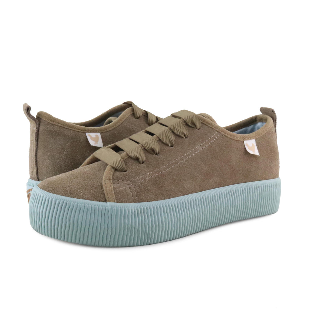 Zapatilla taupe con cordón 180 de Walk in Pitas - 180-115VERDE-2.jpg