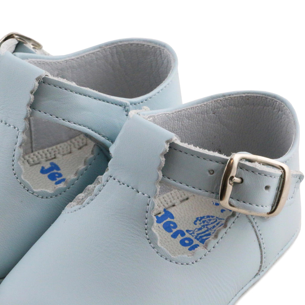 Pepito celeste con hebilla SP105 de Jeromín - SP105-8-6.jpg