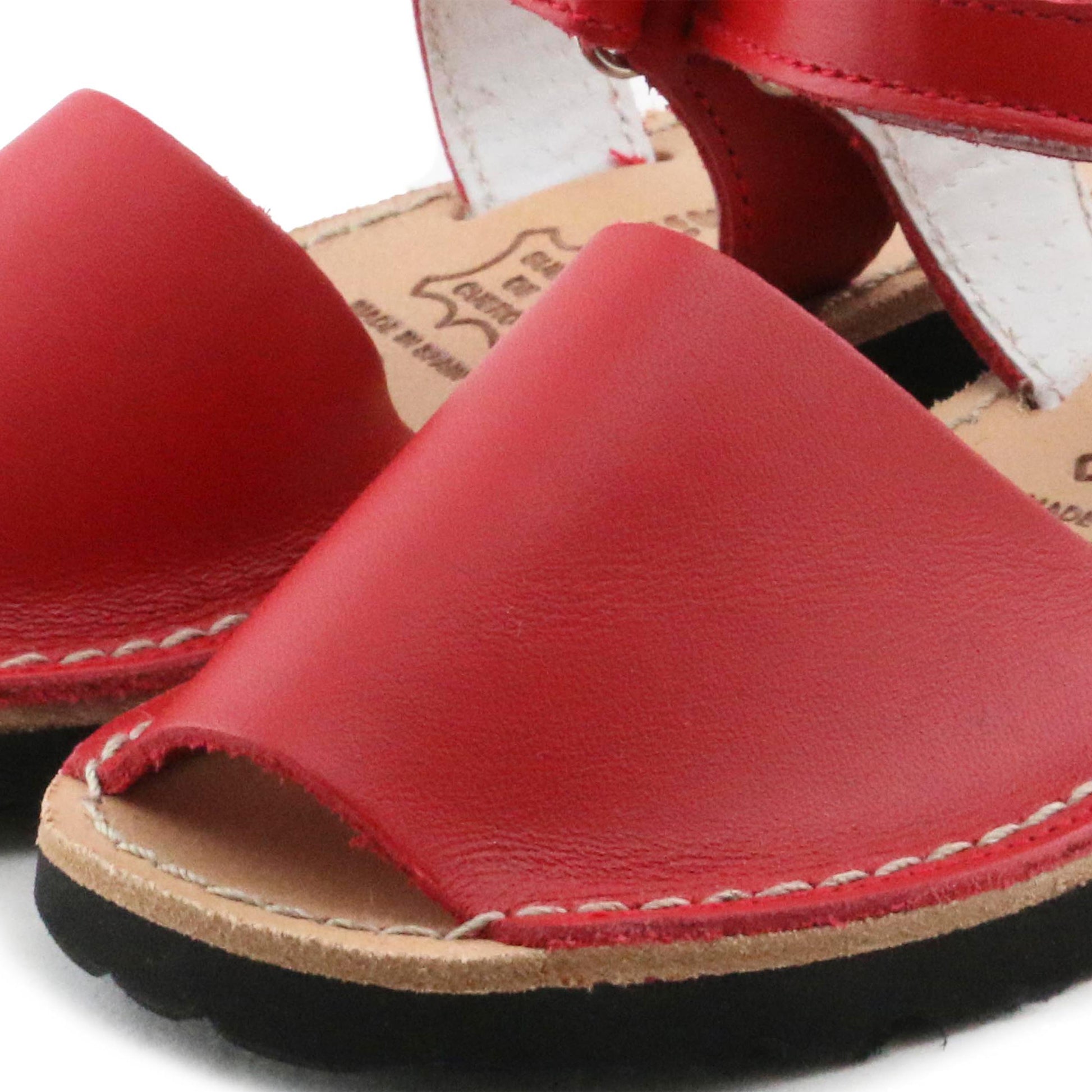 Menorquina plana rojo con velcro 8001 de Jeromín - 8001-11-5.jpg