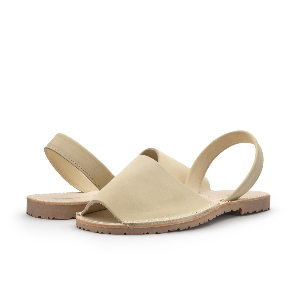 Menorquina plana nobuk beige oscuro 1040 de Jeromín - 1040-122-2.jpg