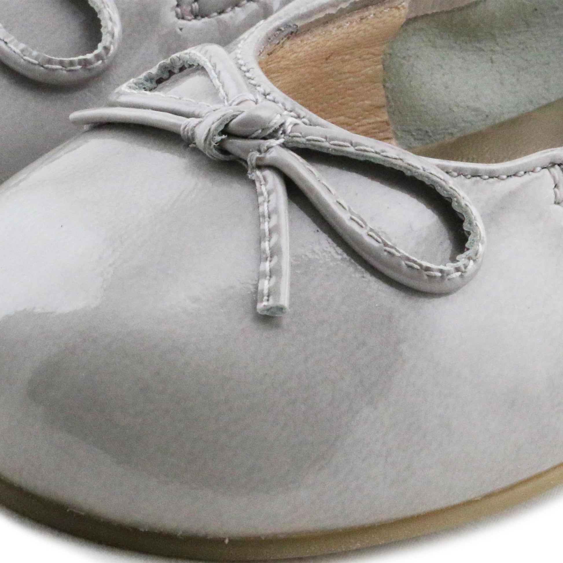 Bailarina gris con lazo ALMA de Unisa - ALMA-16-6.jpg