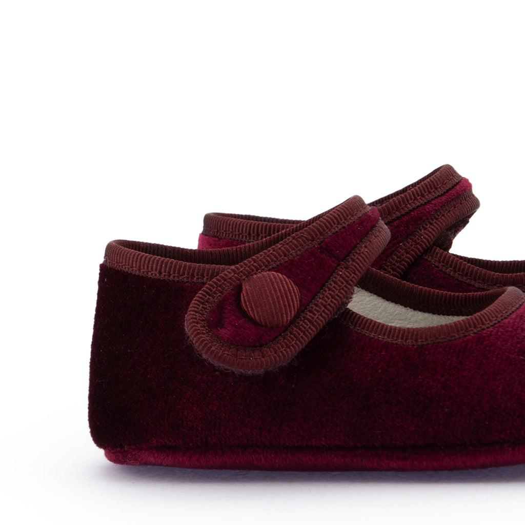 Mercedita burdeos con botón MP129 de Jeromín - MP129-13-5.jpg