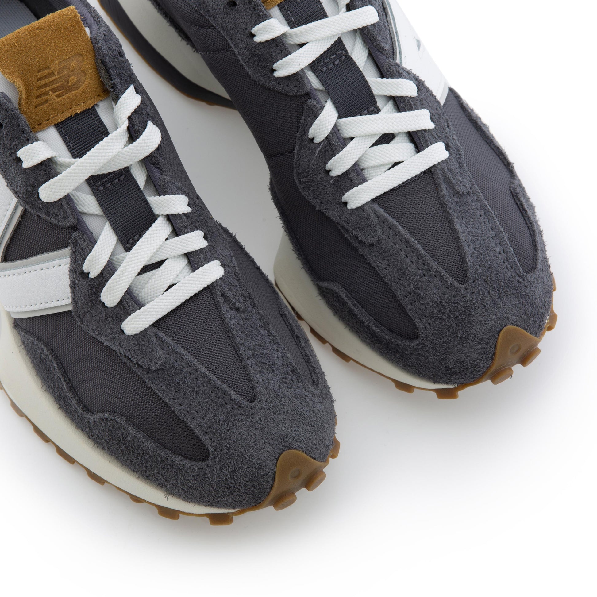 Deportiva gris oscuro con cordón WS327CG de New Balance - WS327CG-111-6.jpg