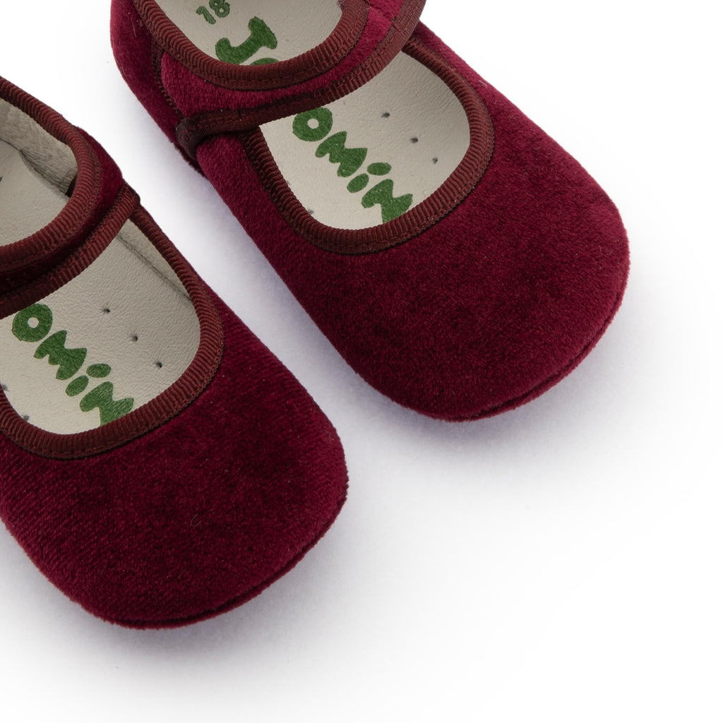 Mercedita burdeos con botón MP129 de Jeromín - MP129-13-6.jpg