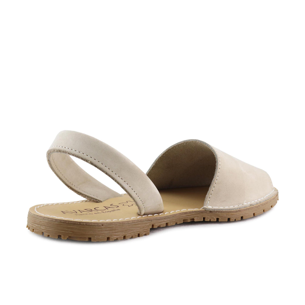 Menorquina plana nobuk beige oscuro 550 de Jeromín - 550-122-3.jpg