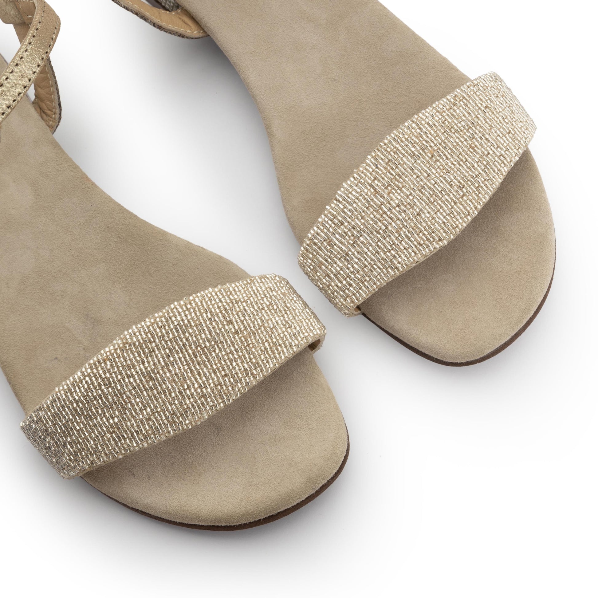 Sandalia con tacón taupe con hebilla SELMA de 220V - SELMA-115-6.jpg