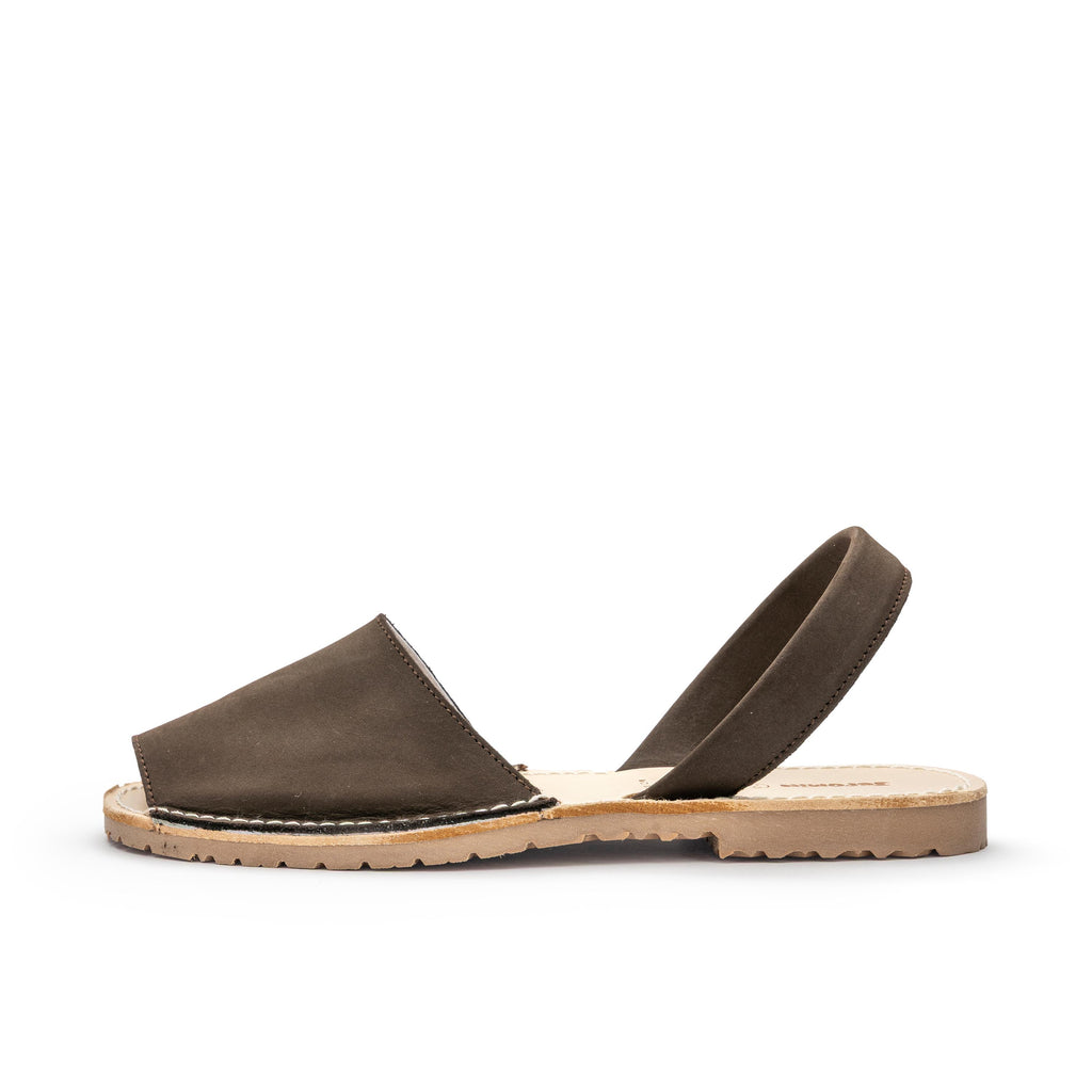 Menorquina plana nobuk marrón 1040 de Jeromín - 1040-36-1.jpg