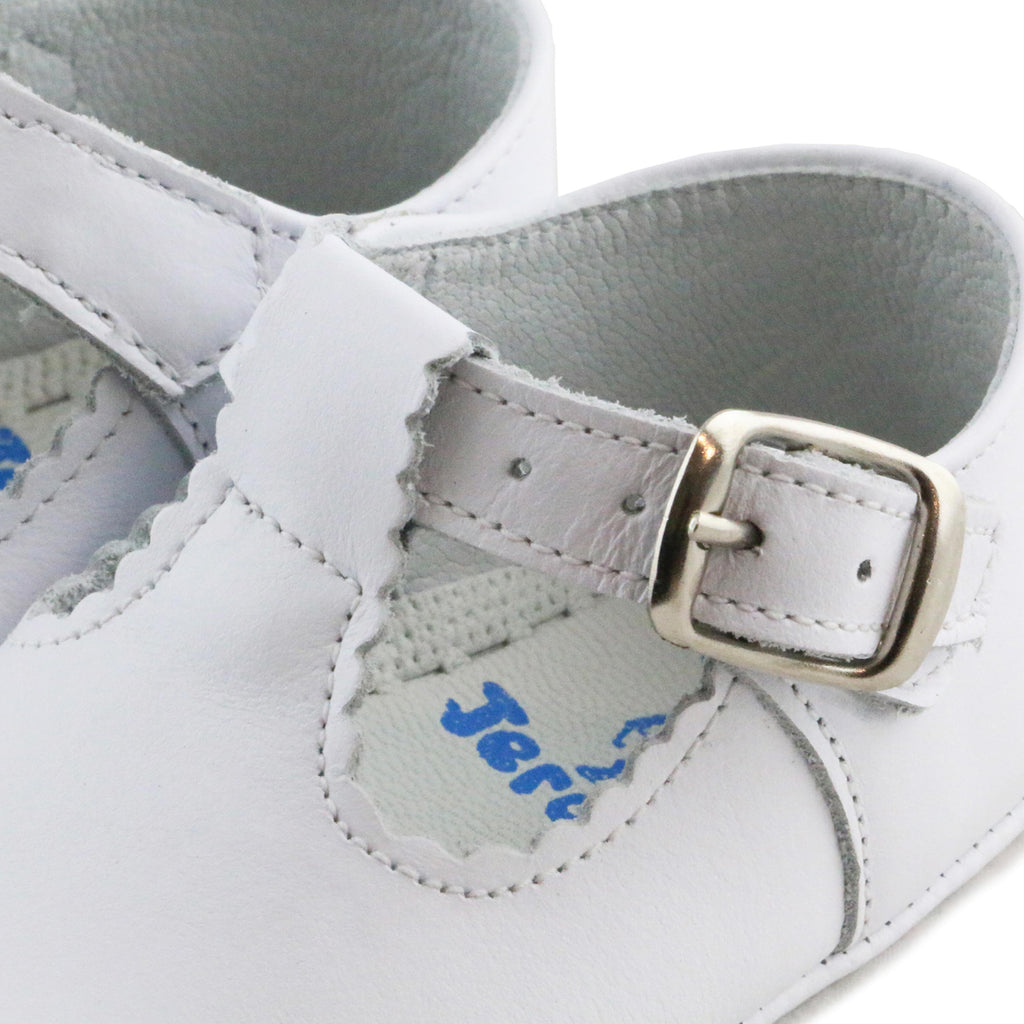 Pepito blanco con hebilla SP120 de Jeromín - SP120-30-6.jpg