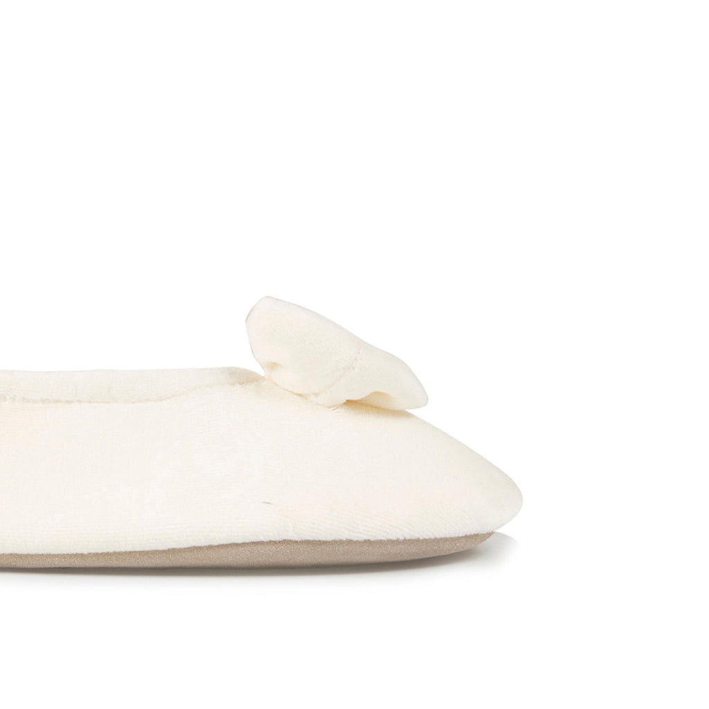 Zapatilla para casa cerrada beige 95991 de Isotoner - 95991-9BRILL-5.jpg