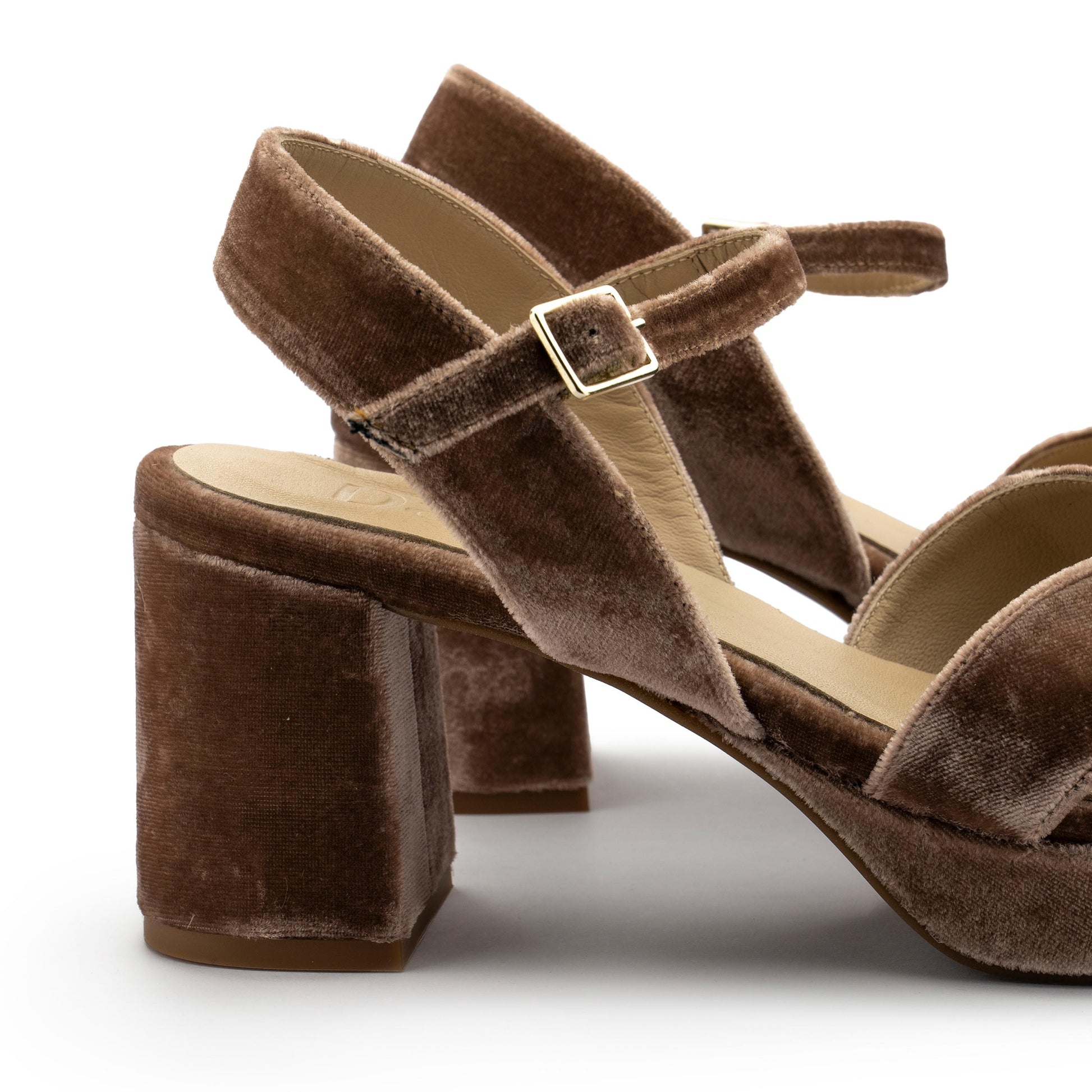 Sandalia de tacón rosa empolvado de hebilla 7500 Pepa&Cris - 7500-381-5.jpg