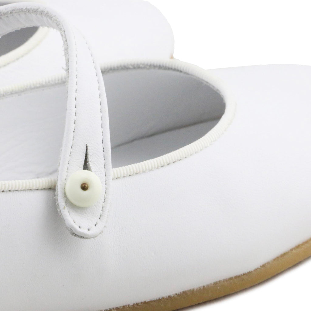 Mercedita blanco con botón A065 de Jeromín - A065-30-6.jpg