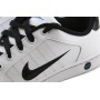 Deportiva blanca y negra con cordón Nike