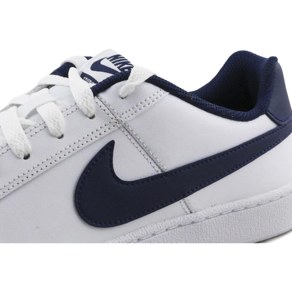 Deportiva blanca con simbolo azul con cordón Nike 