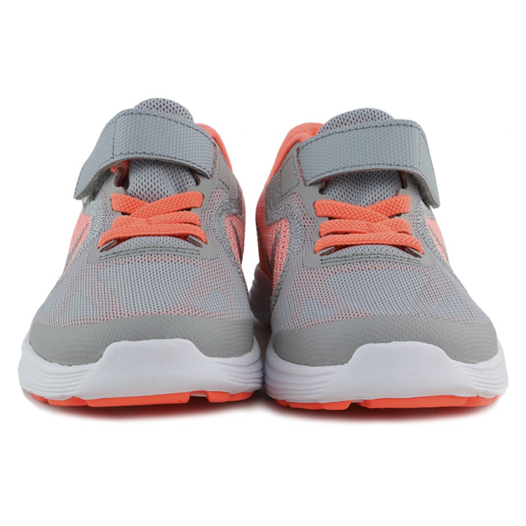 Deportiva gris y naranja velcro y cordón Nike Revolution
