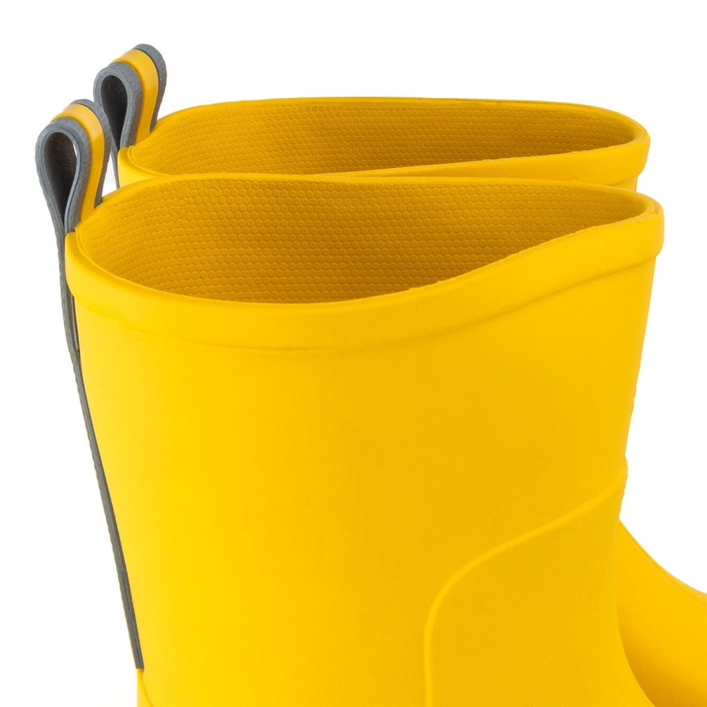 Bota de agua ligera amarilla 99218 Isotoner