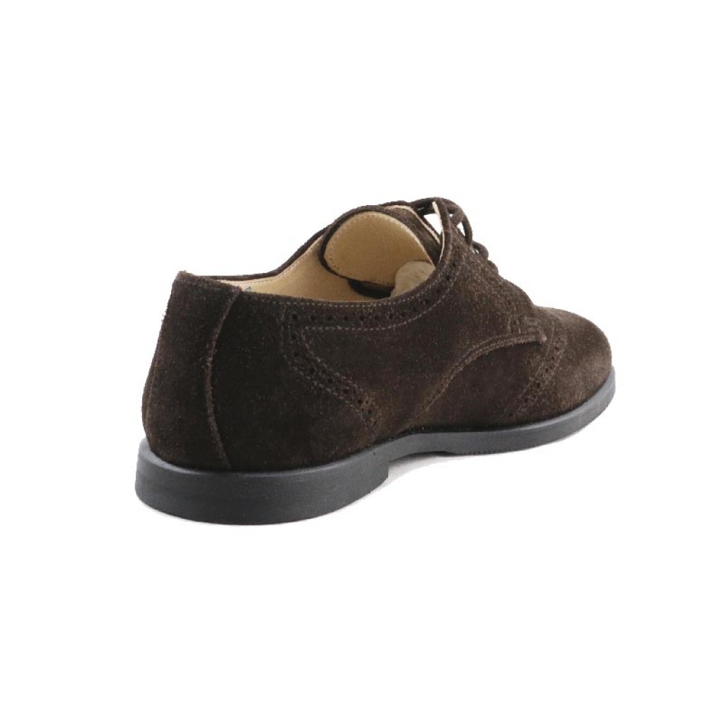 Zapato ingles picado en ante marrón con cordón Jeromín